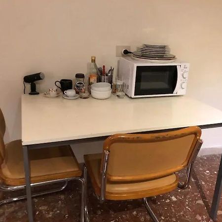 Ampio Monolocale Nel Cuore Della Citta Рим Экстерьер фото